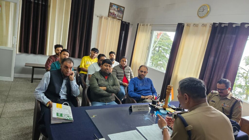 कोतवाली मसूरी में थाना दिवस का हुआ आयोजन